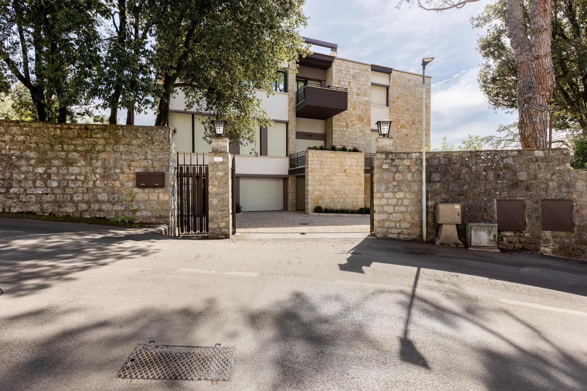 Exclusive Perugia Getaway - Apartments With Shared Pool & Parking Εξωτερικό φωτογραφία